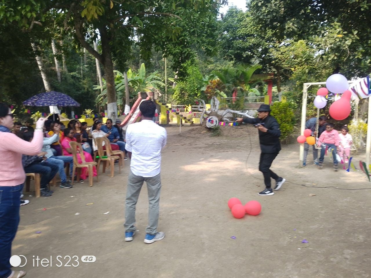 Park With Slide & Swing, suitable for playing games